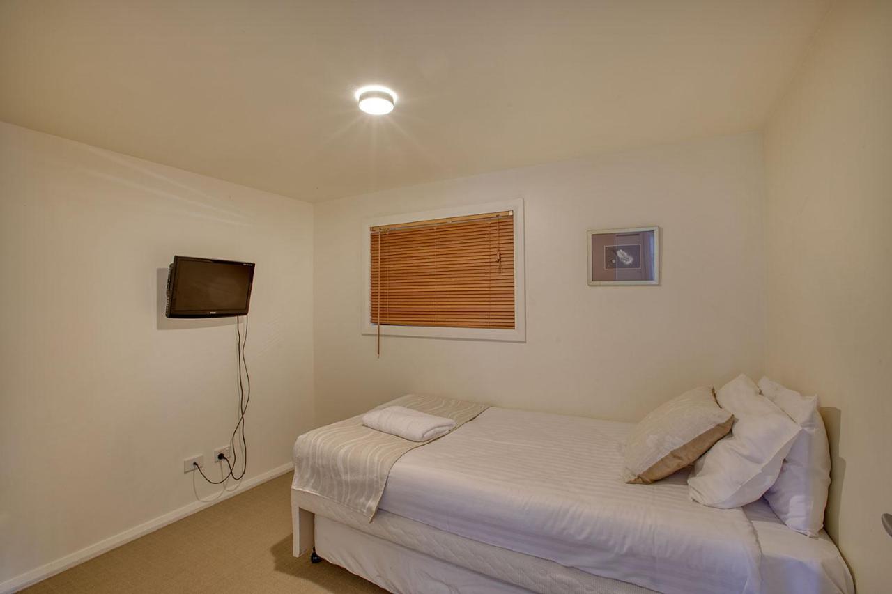 Quarterdeck Apartment Binalong Bay 외부 사진